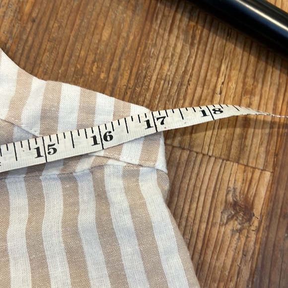 Abercrombie and fitch sleeveless top. Size xs - Picture 4 of 5